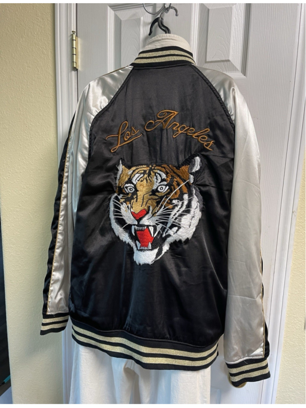 PacSun Tiger Embroidered Colorblock Bomber Jacket Lined Zip Black/Silver L